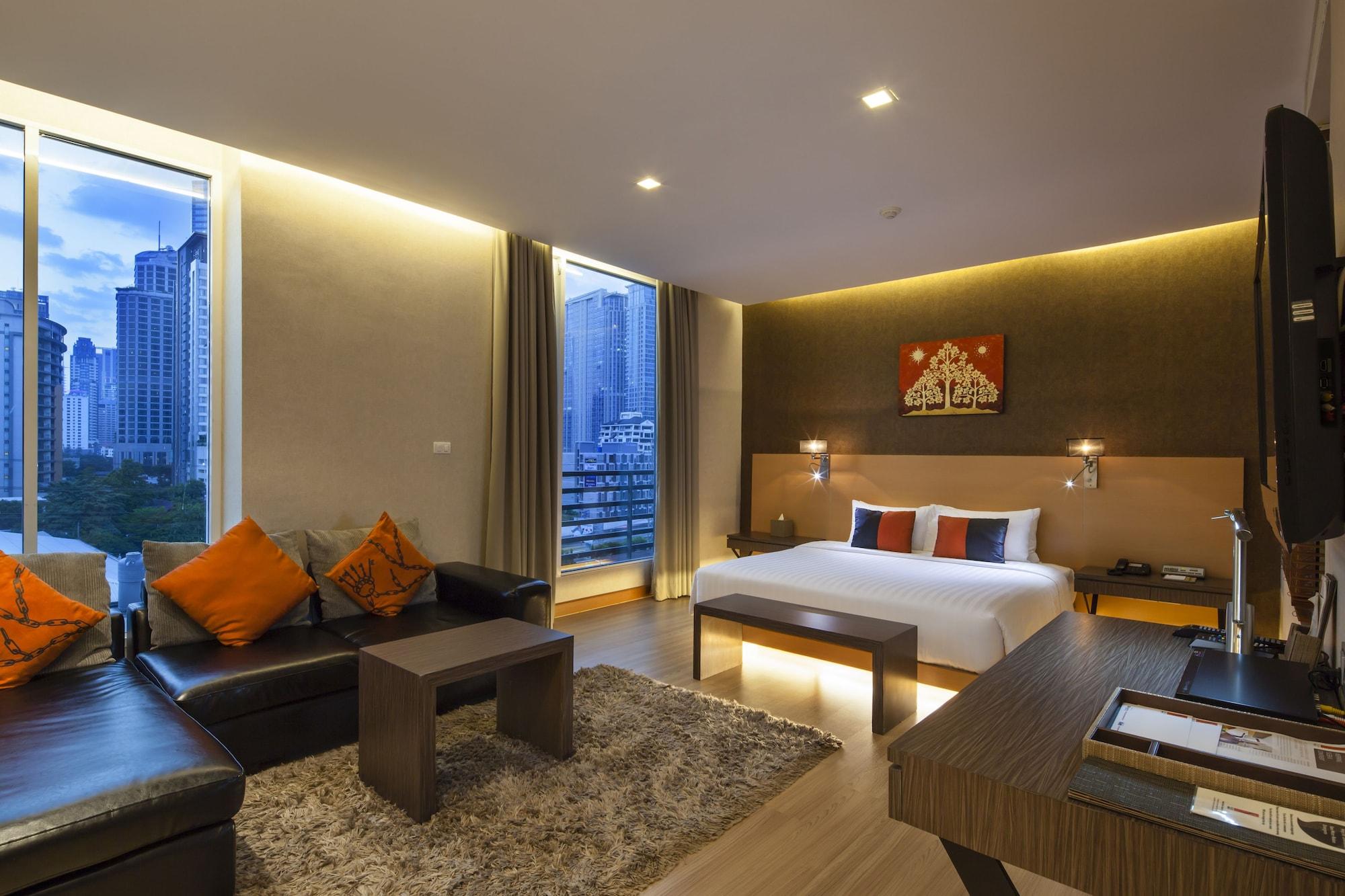 Hotel Solo, Sukhumvit 2, Bangkok - Sha Extra Plus Buitenkant foto