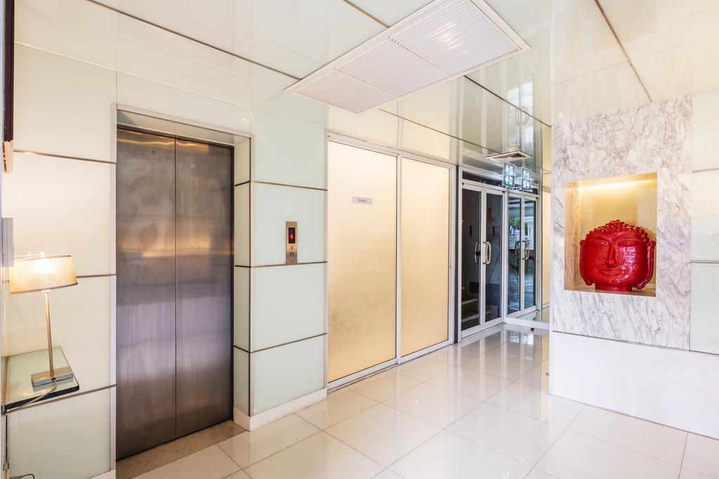 Hotel Solo, Sukhumvit 2, Bangkok - Sha Extra Plus Buitenkant foto