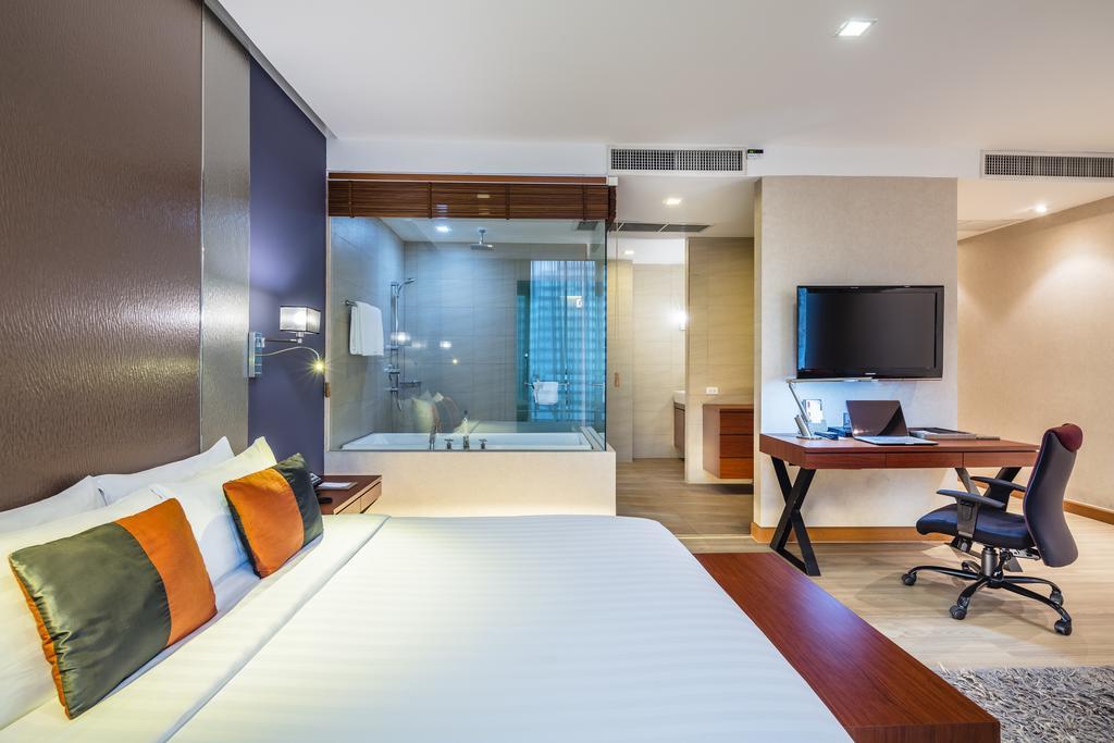Hotel Solo, Sukhumvit 2, Bangkok - Sha Extra Plus Buitenkant foto